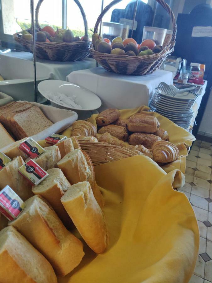 فندق Le Neoulous لو بولو المظهر الخارجي الصورة
